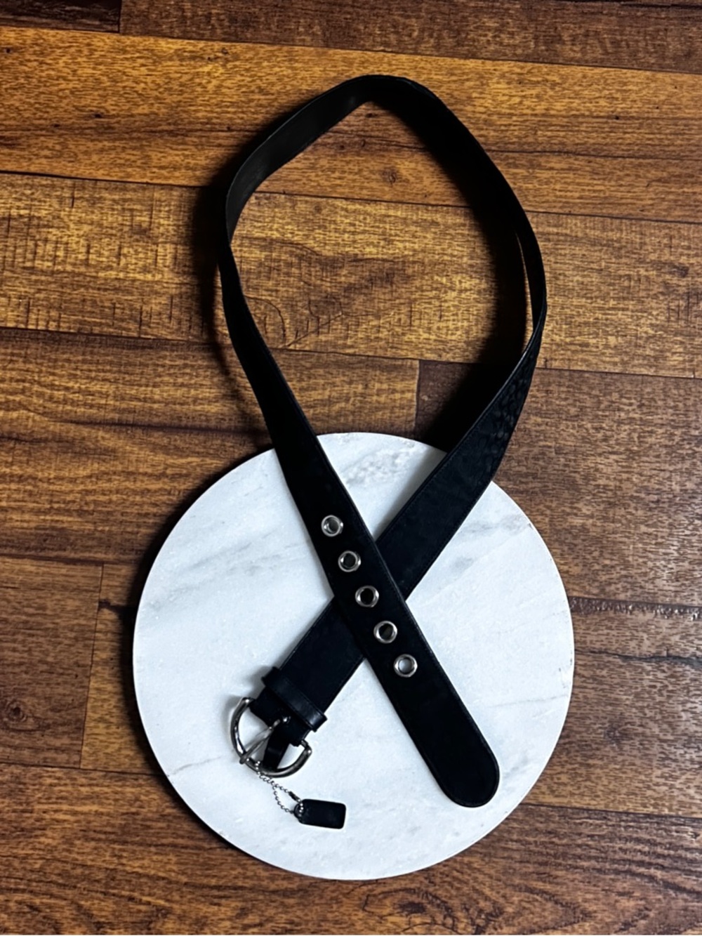 Coach (M6 3977) ~ Women’s Large ~ Vintage ~ Black W/Silver ~ Logo Designer Belt - Picture 12 of 16